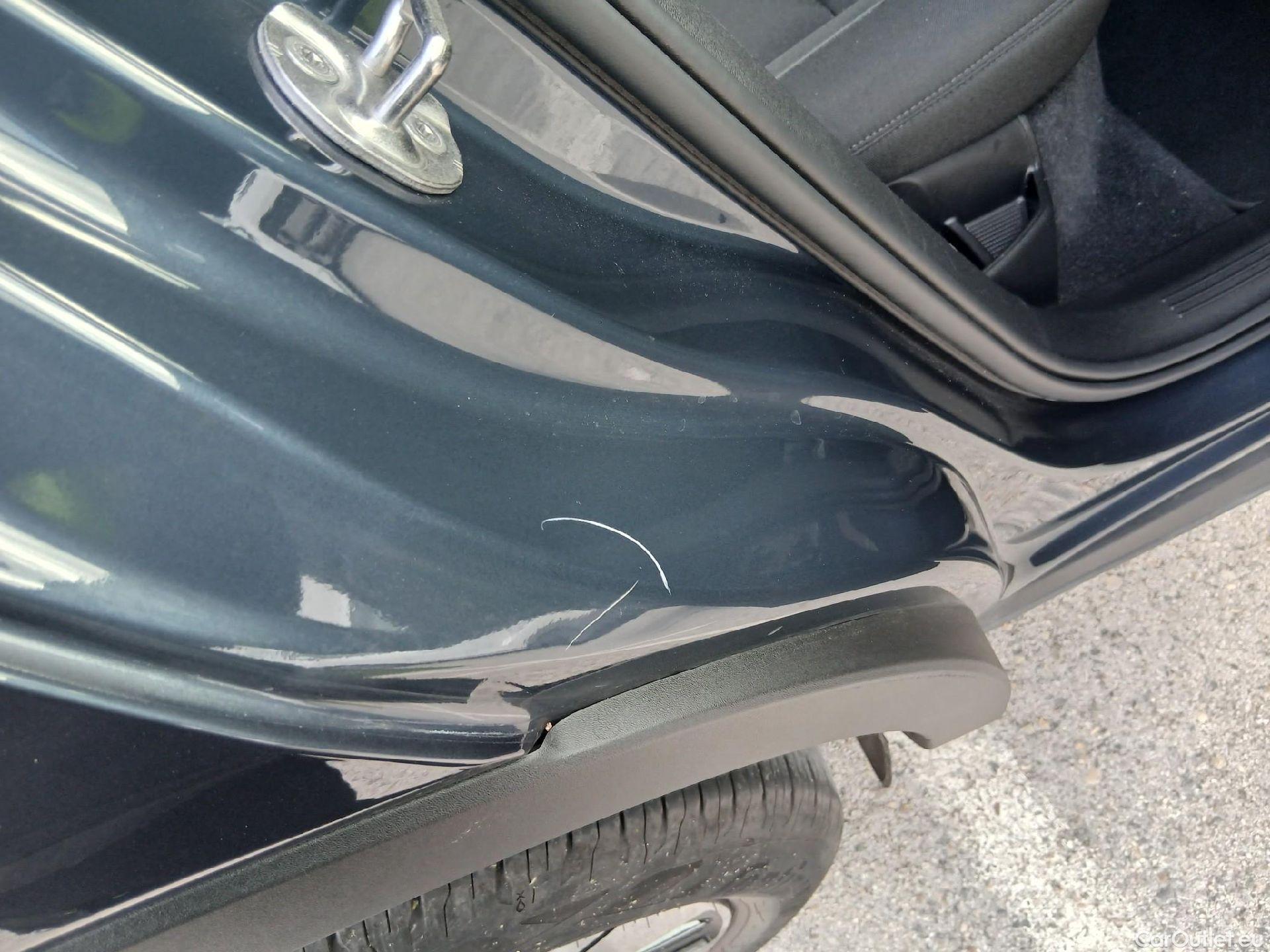  Volvo  XC 40 VOLVO XC40 / 2017 / 5P / todoterreno 1.5 T2 Momentum Pro Auto #18