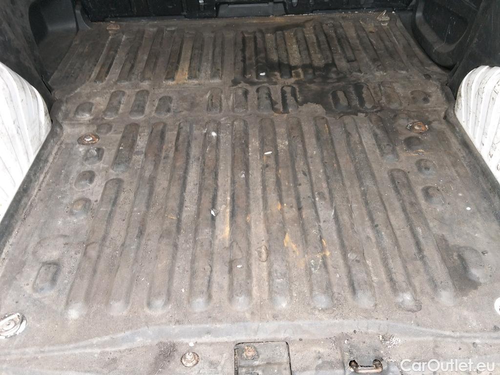  Citroen  Berlingo CITROEN  / 2018 / 3P / furgón derivado de turismo Talla M BlueHDi 100 CONTROL #53