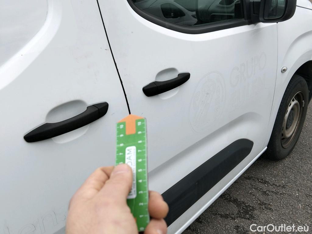  Citroen  Berlingo CITROEN  / 2018 / 3P / furgón derivado de turismo Talla M BlueHDi 100 CONTROL #55