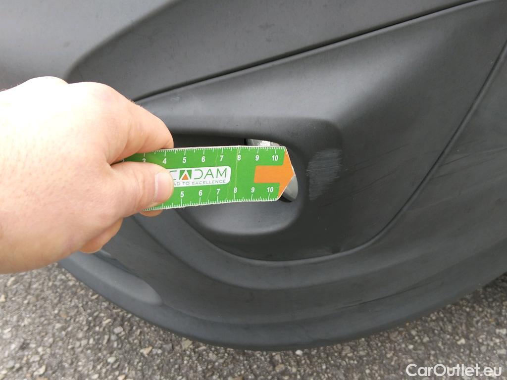  Opel  Vivaro OPEL  VU 4p 2G furgón 1.6 CDTI 115 CV Expression L2 H1 2.9t #23