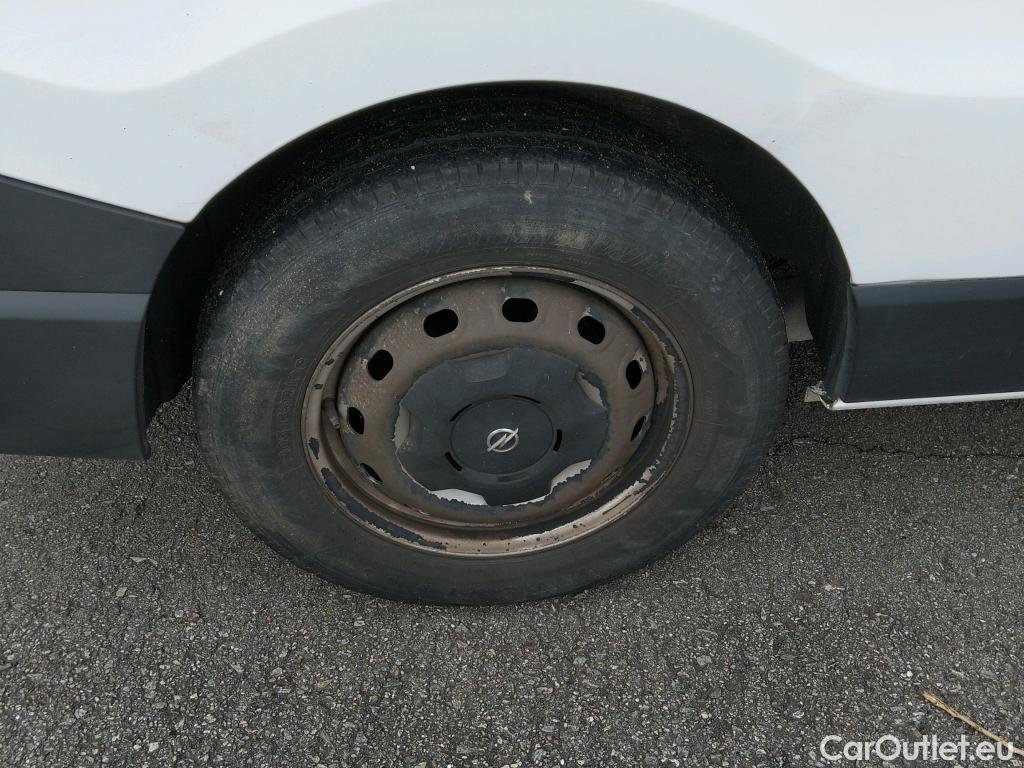  Opel  Vivaro OPEL  VU 4p 2G furgón 1.6 CDTI 115 CV Expression L2 H1 2.9t #26