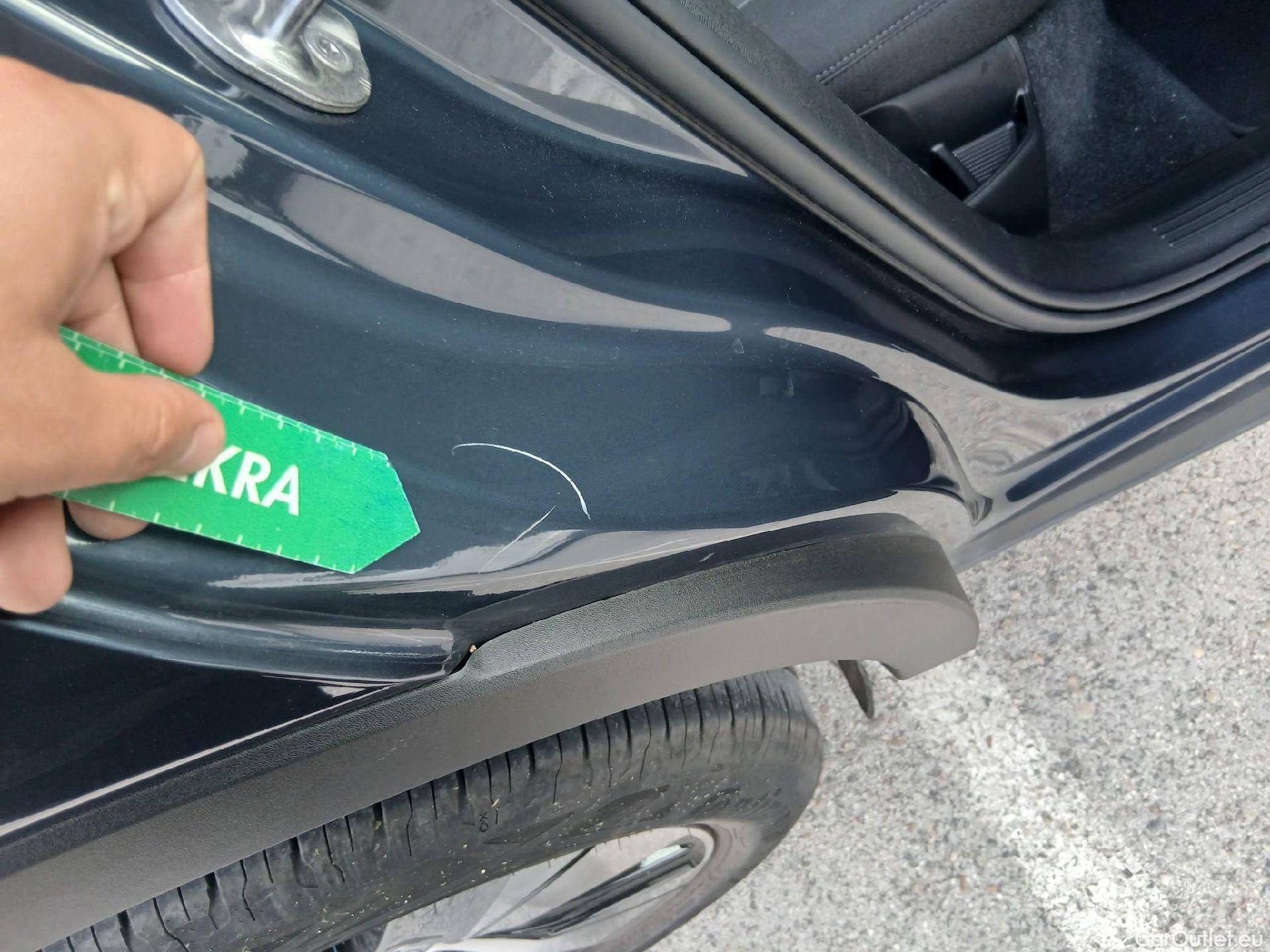  Volvo  XC 40 VOLVO XC40 / 2017 / 5P / todoterreno 1.5 T2 Momentum Pro Auto #17