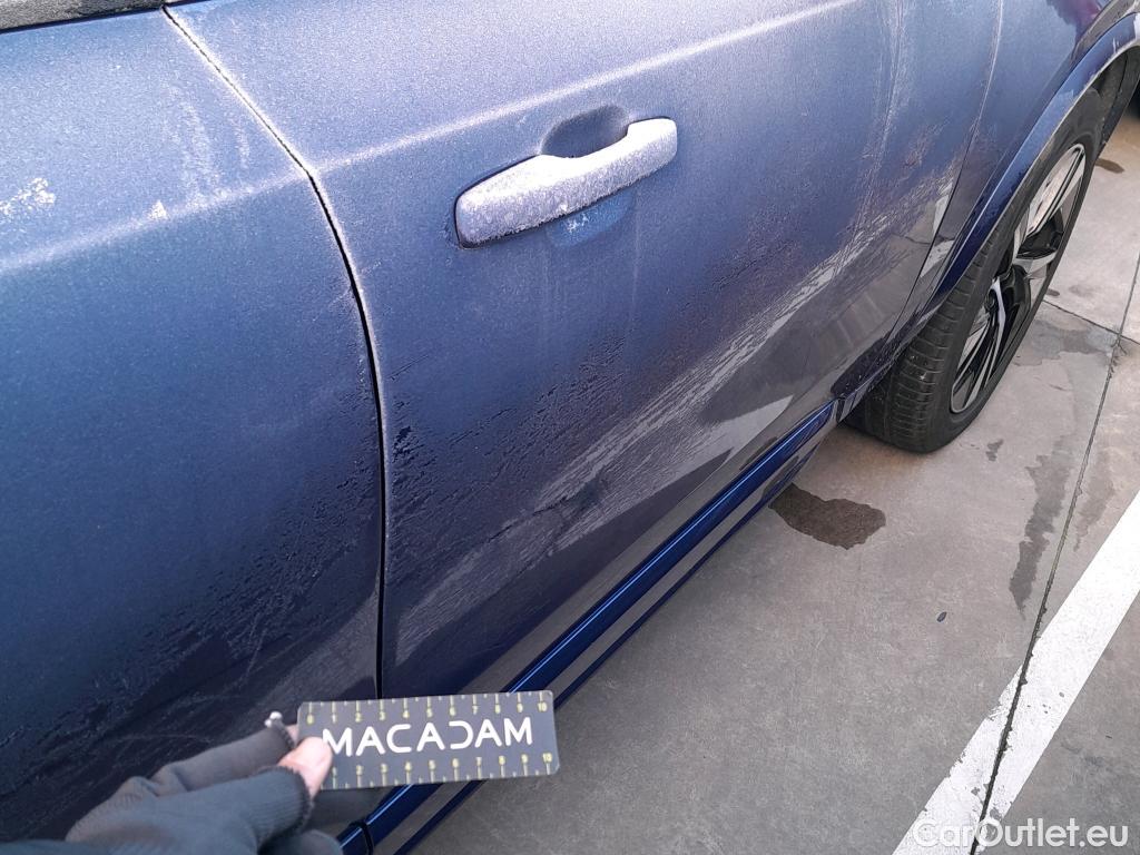  Volvo  XC90  R Design AWD 2.0 B5 235CV AT8 E6dT #15