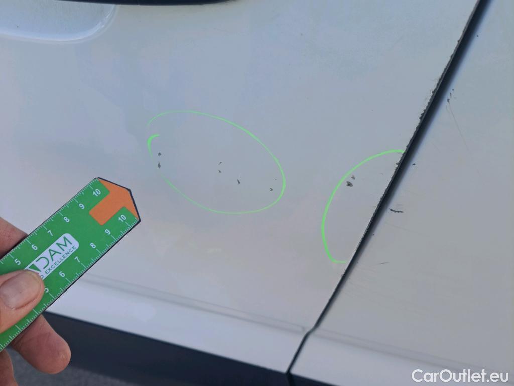  Opel  Combo OPEL  / 2018 / 4P / furgón derivado de turismo 1.5 TD 75kW (100CV) Select L H1 1000kg #18