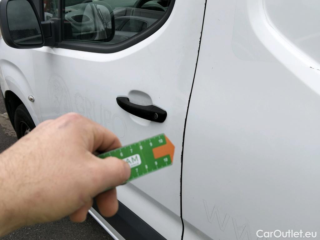  Citroen  Berlingo CITROEN  / 2018 / 3P / furgón derivado de turismo Talla M BlueHDi 100 CONTROL #15