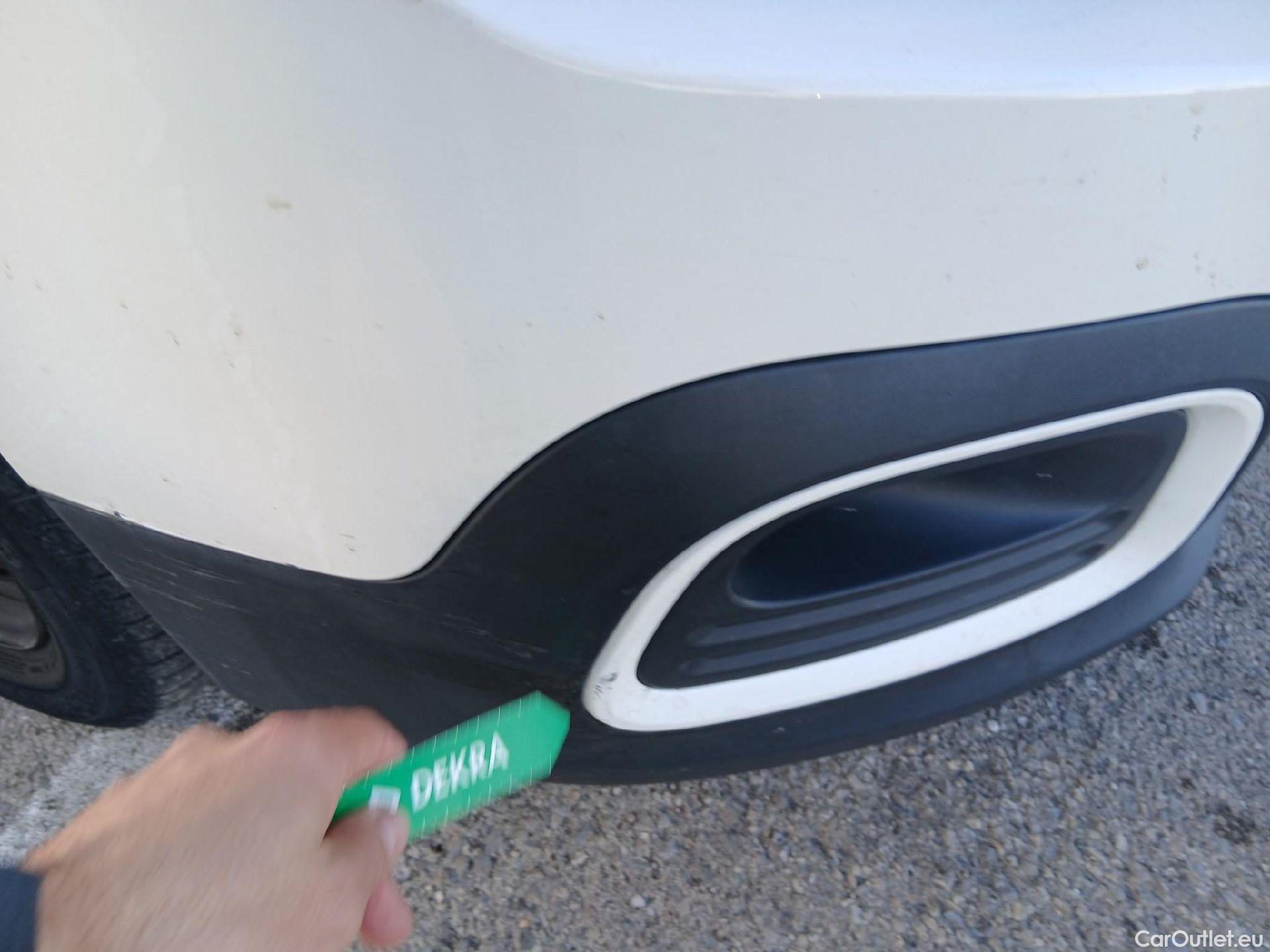  Citroen  Berlingo CITROEN  / 2018 / 5P / combi Talla M PureTech 110 S&S FEEL #5