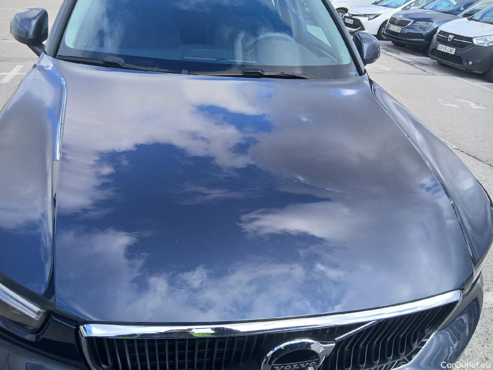  Volvo  XC 40 VOLVO XC40 / 2017 / 5P / todoterreno 1.5 T2 Momentum Pro Auto #5