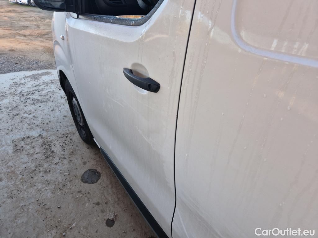  Citroen  Jumpy CITROEN  / 2016 / 4P / furgón Talla M BlueHDi 90KW (120CV) 6v Isotermo + equipo de frio #20