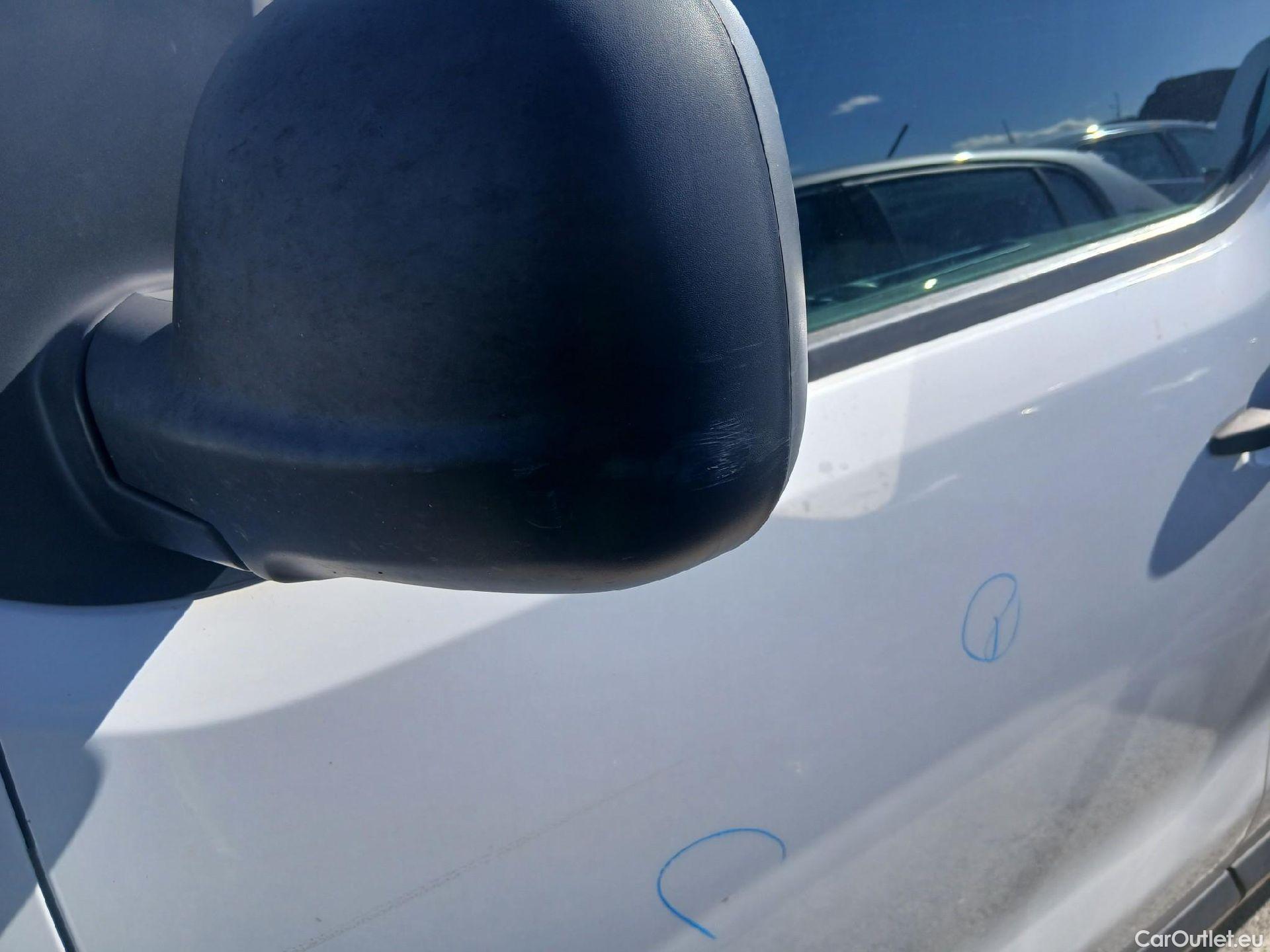  Citroen  Jumpy CITROEN  / 2016 / 4P / furgón Talla M BlueHDi 85KW (115CV) 6v Confort #20