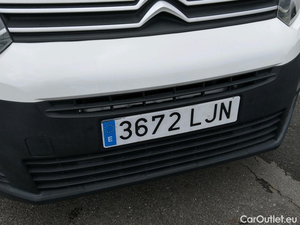  Citroen  Berlingo CITROEN  / 2018 / 3P / furgón derivado de turismo Talla M BlueHDi 100 CONTROL #48