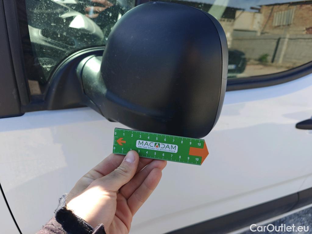  Peugeot  RIFTER PEUGEOT Partner / 2023 / 4P / furgón derivado de turismo Standard 600kg BlueHDi 73kW #65