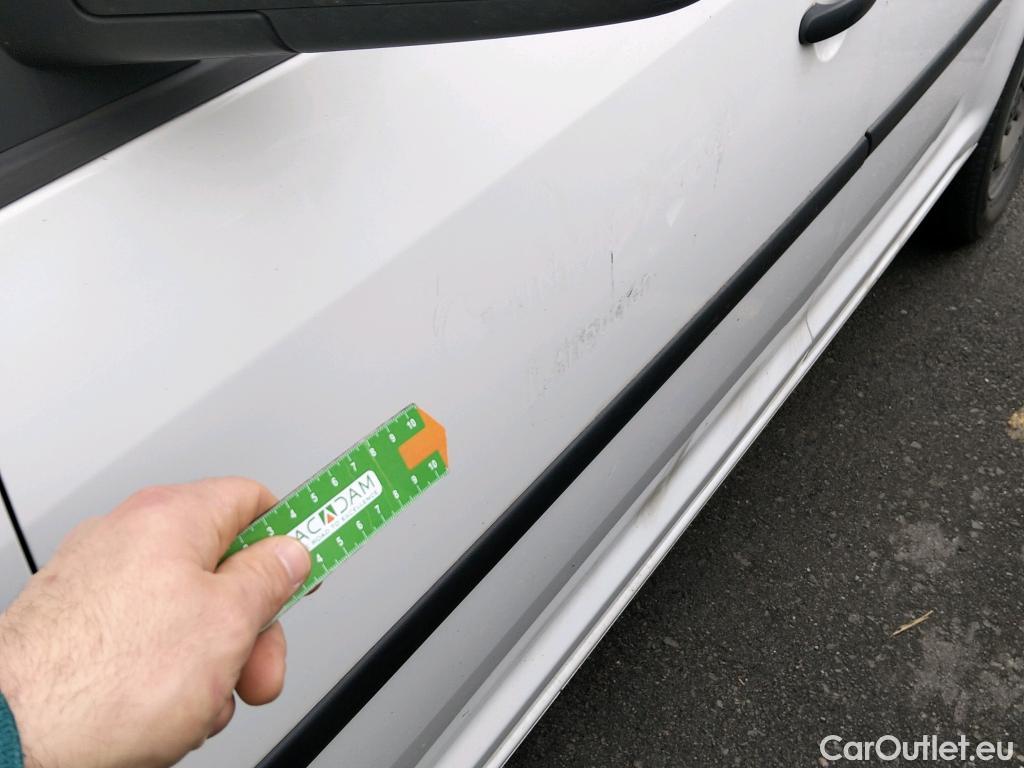  Volkswagen  Caddy VOLKSWAGEN  VU 4p 3G furgón derivado de t Furgón 2.0 TDI 110cv 4motion 4p #21