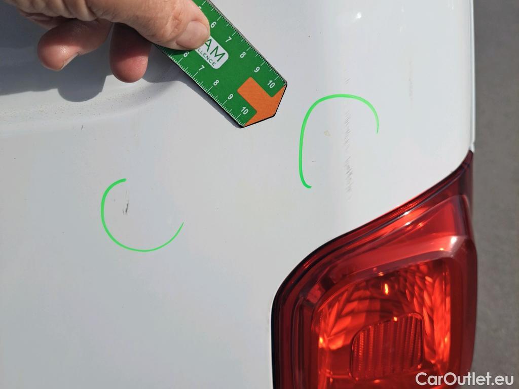  Peugeot  Expert PEUGEOT  / 2016 / 4P / furgón Furgón Premium 1.5 BlueHDi 100 Standard (AC) #17