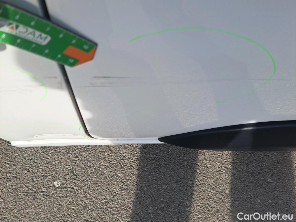  Peugeot  Expert PEUGEOT  / 2016 / 4P / furgón Furgón Premium 1.5 BlueHDi 100 Standard (AC) #19