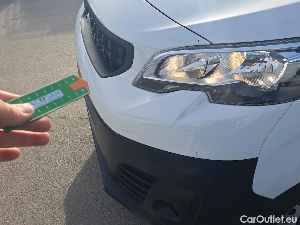  Peugeot  Expert PEUGEOT  / 2016 / 4P / furgón Furgón Premium 1.5 BlueHDi 100 Standard (AC) #35