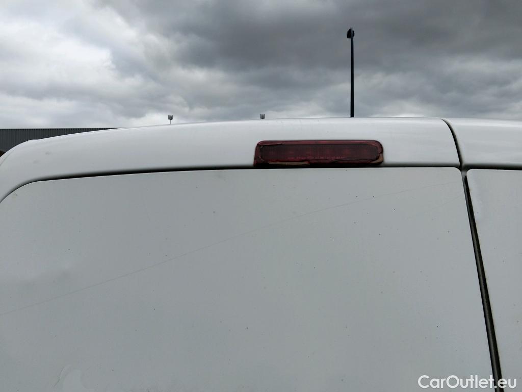  Volkswagen  Caddy VOLKSWAGEN  VU 4p 3G furgón derivado de t Furgón 2.0 TDI 110cv 4motion 4p #34