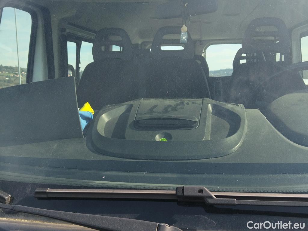  Peugeot  Boxer PEUGEOT  / 2014 / 4P / combi Combi 5/9 Pl 330 L1H1 BlueHDi 88KW (120) #1