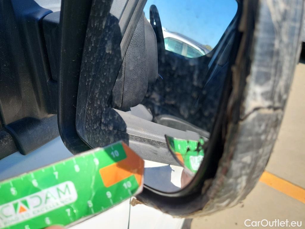  Opel  Vivaro OPEL  / 2019 / 4P / furgón 1.5 Diésel 88kW (120CV) M Std Select #56