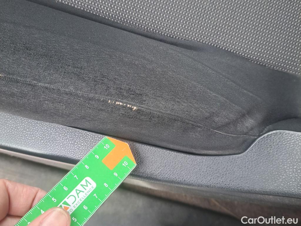  Peugeot  Partner PEUGEOT  / 2018 / 3P / furgón derivado de turismo Pro Standard 1000kg BlueHDi 73kW #63