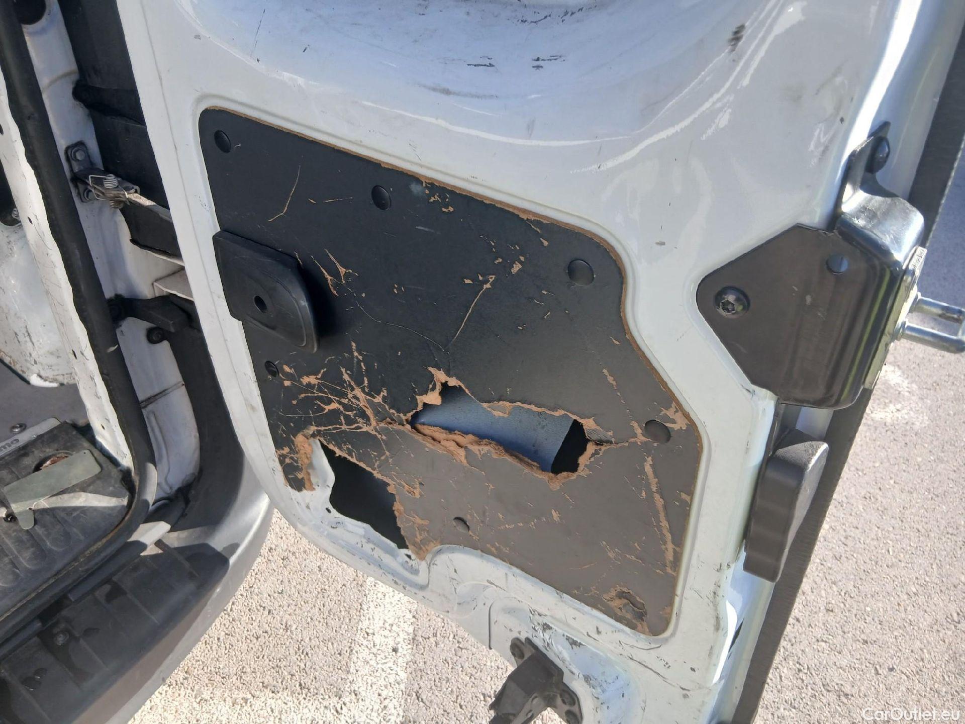  Renault  Kangoo RENAULT  Furgón/2013/4P/furgón derivado de turismo Maxi 2p Blue dCi 70 kW (95CV) #7