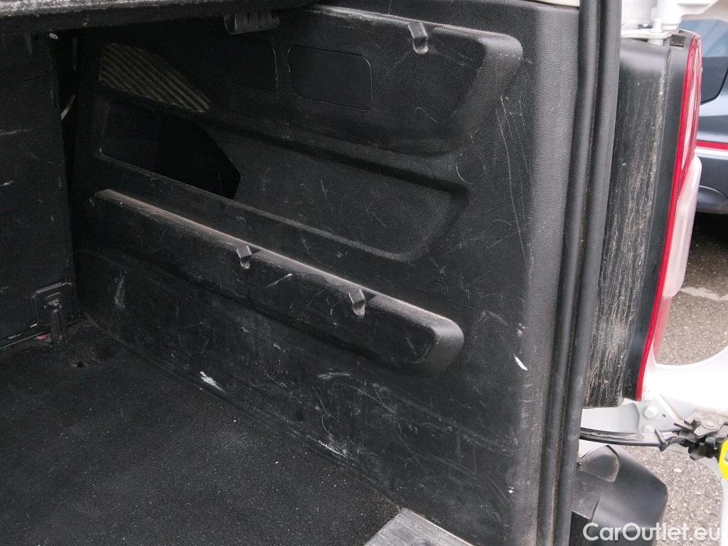  Peugeot  RIFTER PEUGEOT  / 2018 / 5P / combi Active Pack Business Std. BlueHDi 100 #18