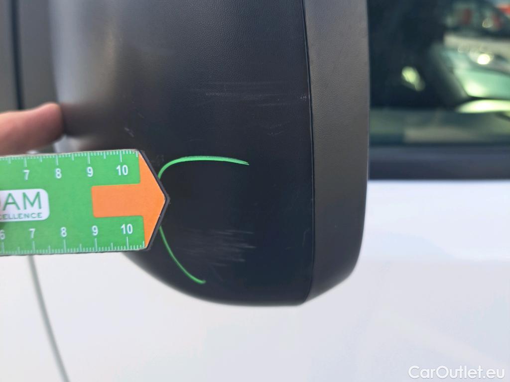  Peugeot  Expert PEUGEOT  / 2016 / 4P / furgón Furgón Premium 1.5 BlueHDi 100 Standard (AC) #63