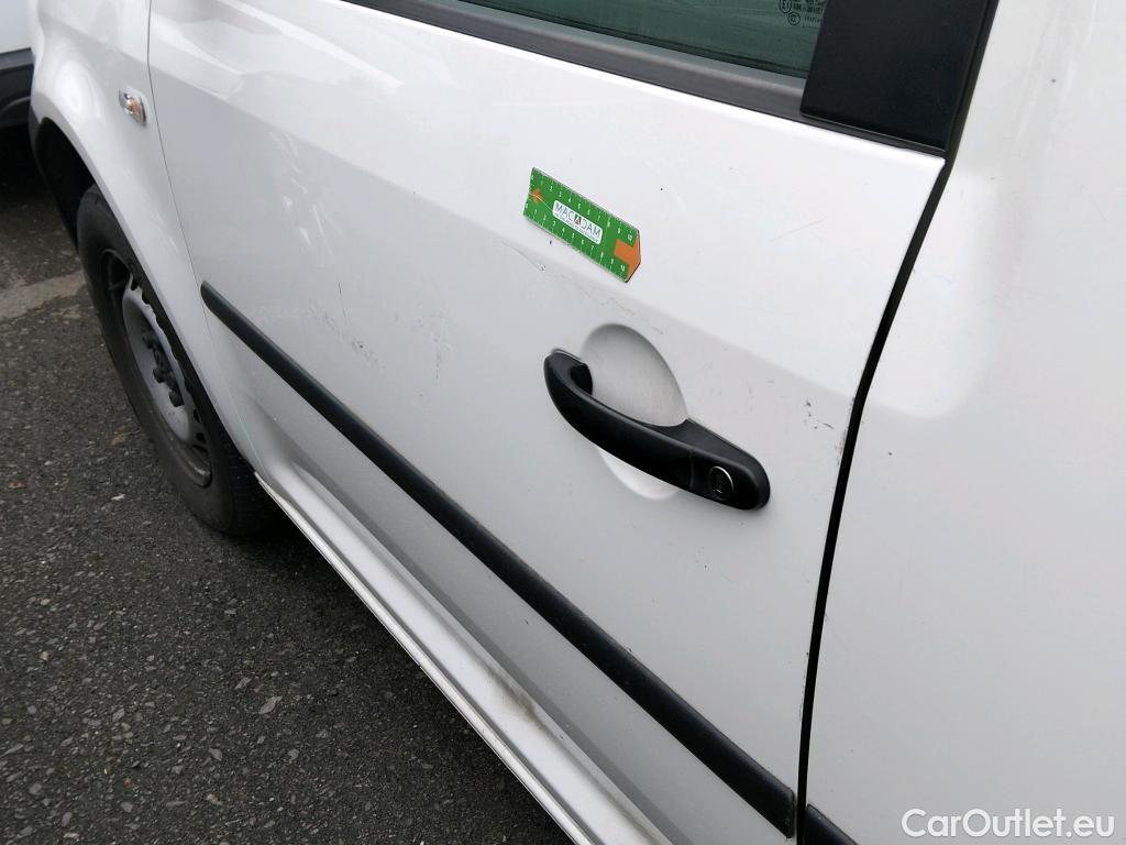  Volkswagen  Caddy VOLKSWAGEN  VU 4p 3G furgón derivado de t Furgón 2.0 TDI 110cv 4motion 4p #19