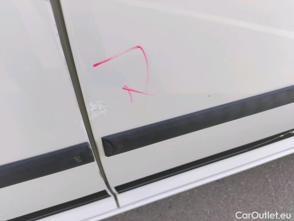  Volkswagen  Caddy VOLKSWAGEN  / 2015 / 5P / combi Outdoor 2.0 TDI 75kW (102CV) BMT DSG #9