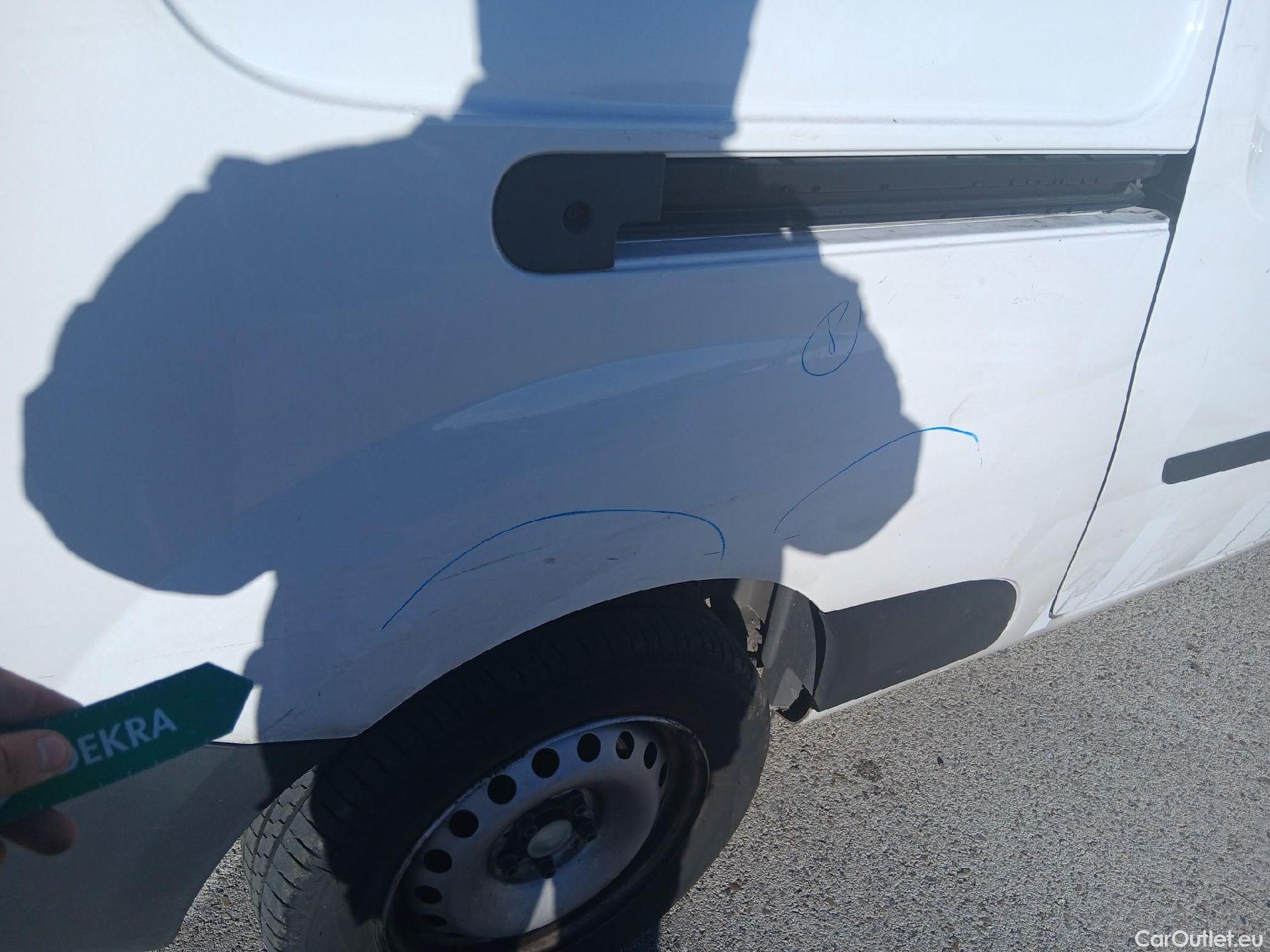  Renault  Kangoo RENAULT  Furgón/2013/4P/furgón derivado de turismo Maxi 2p Blue dCi 70 kW (95CV) #34