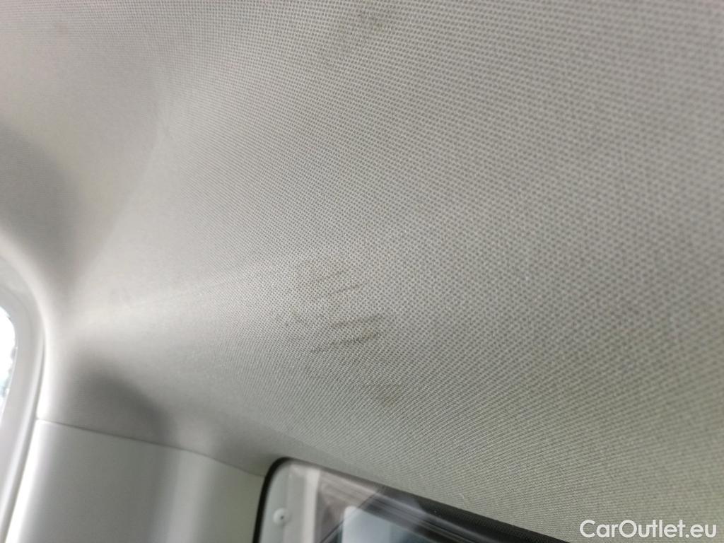  Volkswagen  Caddy VOLKSWAGEN  / 2015 / 5P / combi Outdoor 2.0 TDI 75kW (102CV) BMT DSG #6