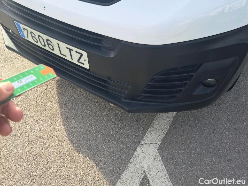  Peugeot  Expert PEUGEOT  / 2016 / 4P / furgón Furgón Premium 1.5 BlueHDi 100 Standard (AC) #39