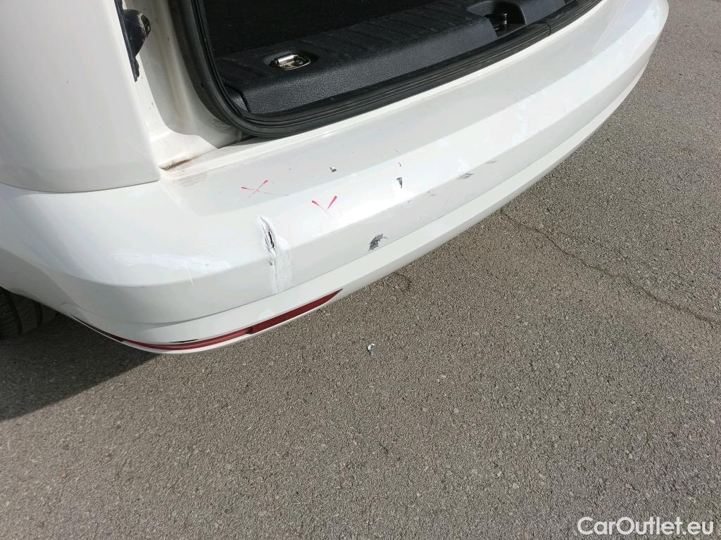  Volkswagen  Caddy VOLKSWAGEN  / 2015 / 5P / combi Outdoor 2.0 TDI 75kW (102CV) BMT DSG #10