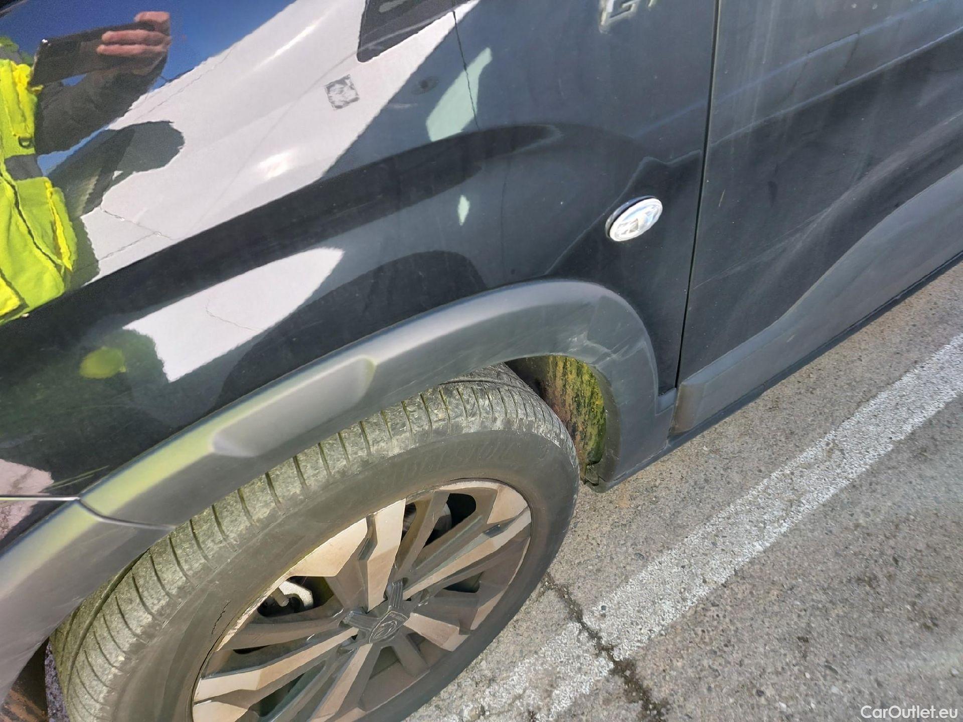  Peugeot  RIFTER PEUGEOT  / 2024 / 5P / combi  GT BlueHDi 130 EAT8 Standard (IND) #10