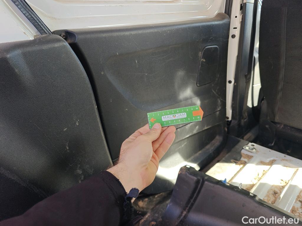  Peugeot  RIFTER PEUGEOT Partner / 2023 / 4P / furgón derivado de turismo Standard 600kg BlueHDi 73kW #80