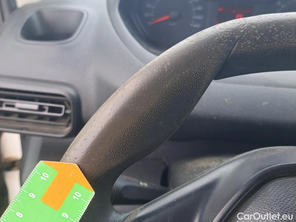  Peugeot  Partner PEUGEOT  / 2018 / 3P / furgón derivado de turismo Pro Standard 1000kg BlueHDi 73kW #21