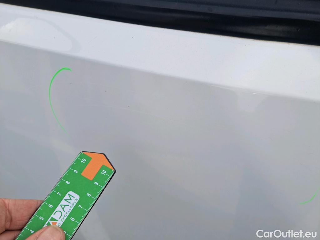  Peugeot  Partner PEUGEOT  / 2018 / 3P / furgón derivado de turismo Pro Standard 1000kg BlueHDi 73kW #50