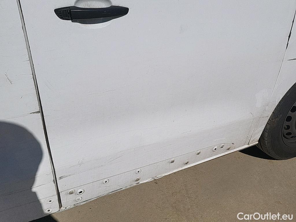  Opel  Vivaro OPEL  / 2019 / 4P / furgón 1.5 Diésel 88kW (120CV) M Std Select #37