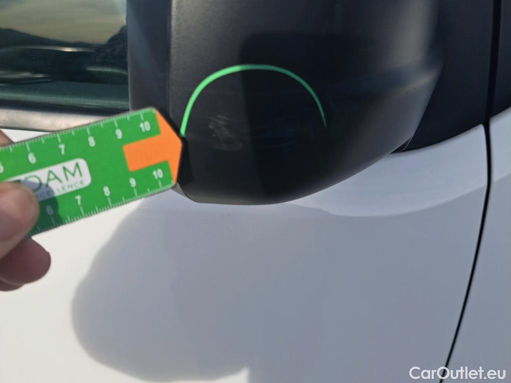  Peugeot  Expert PEUGEOT  / 2016 / 4P / furgón Furgón Premium 1.5 BlueHDi 100 Standard (AC) #71