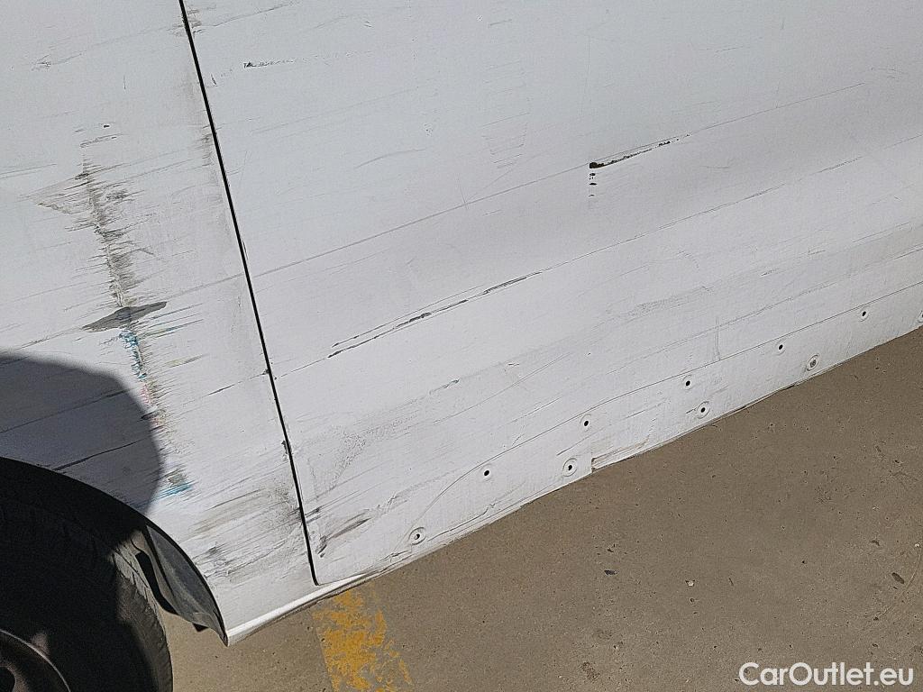  Opel  Vivaro OPEL  / 2019 / 4P / furgón 1.5 Diésel 88kW (120CV) M Std Select #21