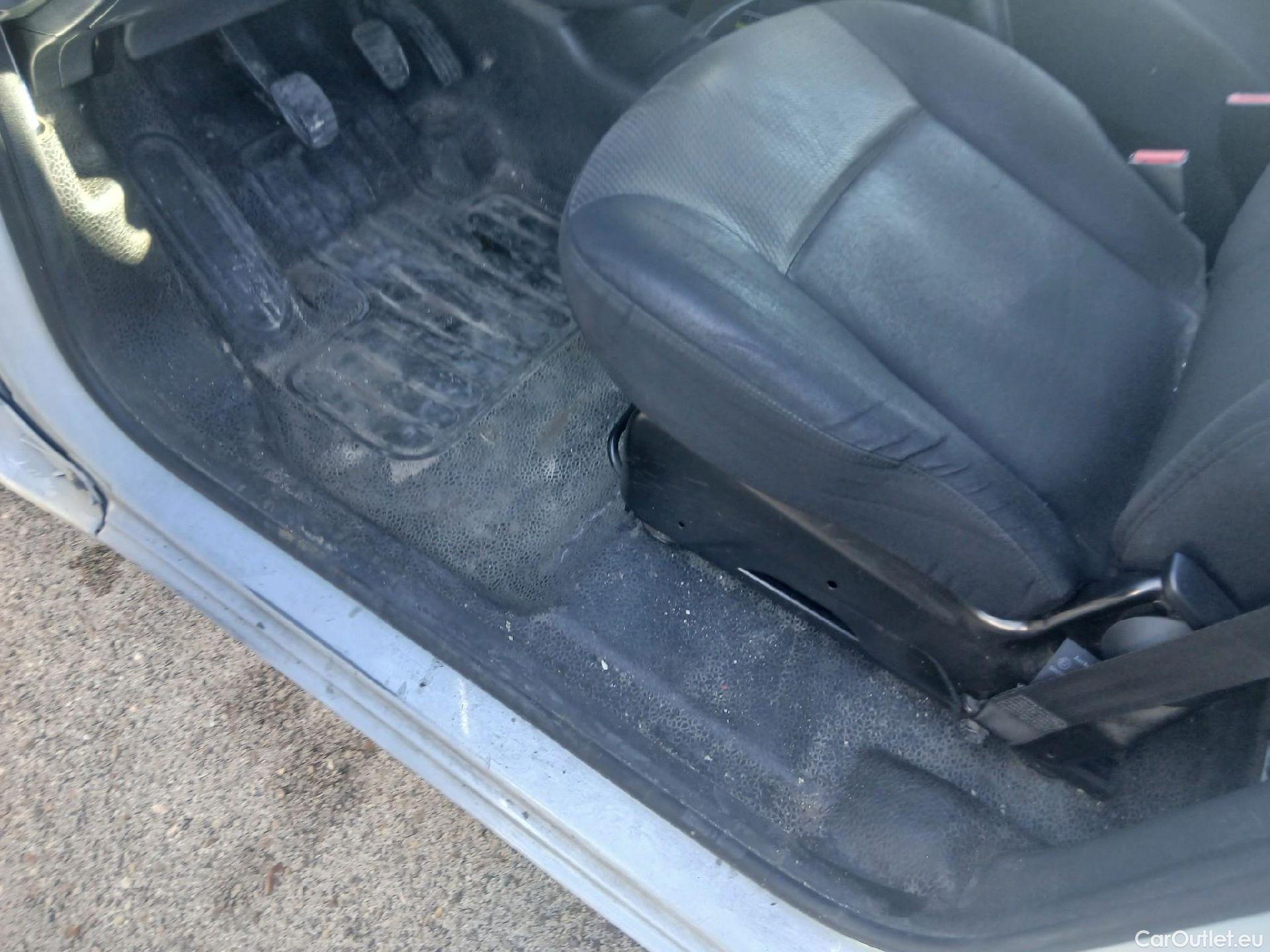  Renault  Kangoo RENAULT  Furgón/2013/4P/furgón derivado de turismo Maxi 2p Blue dCi 70 kW (95CV) #10