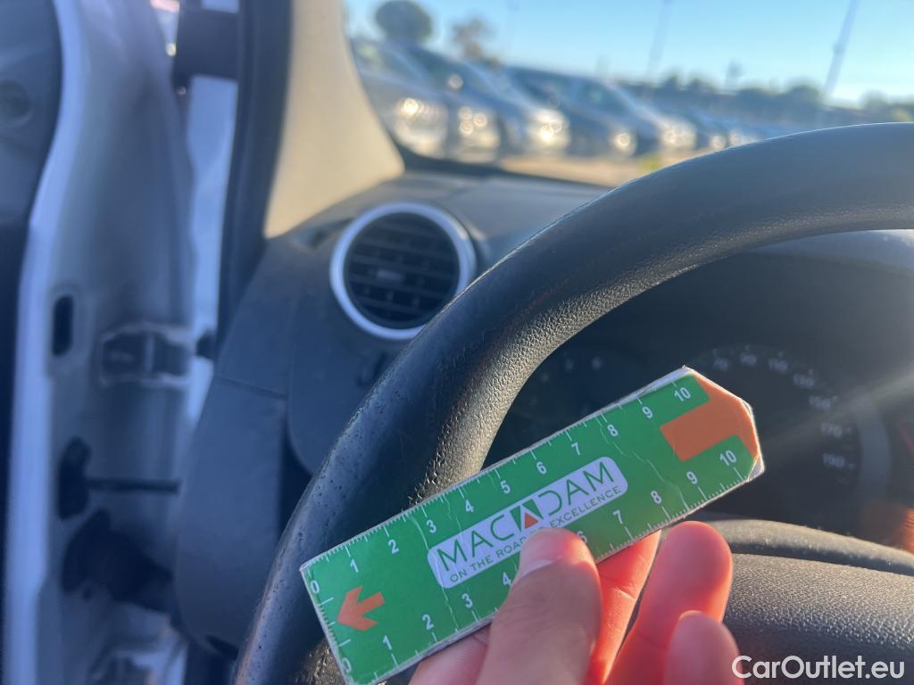  Renault  Kangoo RENAULT  Furgón/2013/3P/furgón derivado de turismo Profesional dCi 66 kW (90 CV) #27