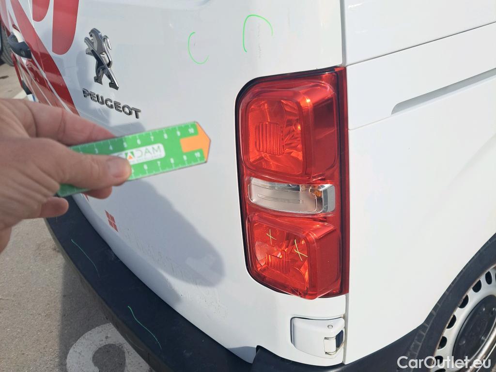  Peugeot  Expert PEUGEOT  / 2016 / 4P / furgón Furgón Premium 1.5 BlueHDi 100 Standard (AC) #9