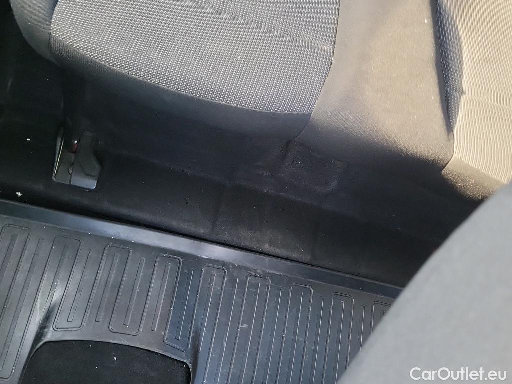  Toyota  Proace TOYOTA  City / 2020 / 4P / combi 1.5D 75kW (100CV) GX L1 #40