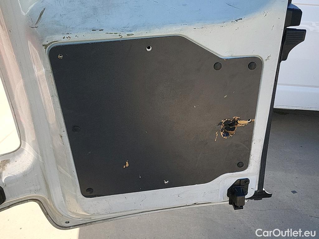  Opel  Vivaro OPEL  / 2019 / 4P / furgón 1.5 Diésel 88kW (120CV) M Std Select #43