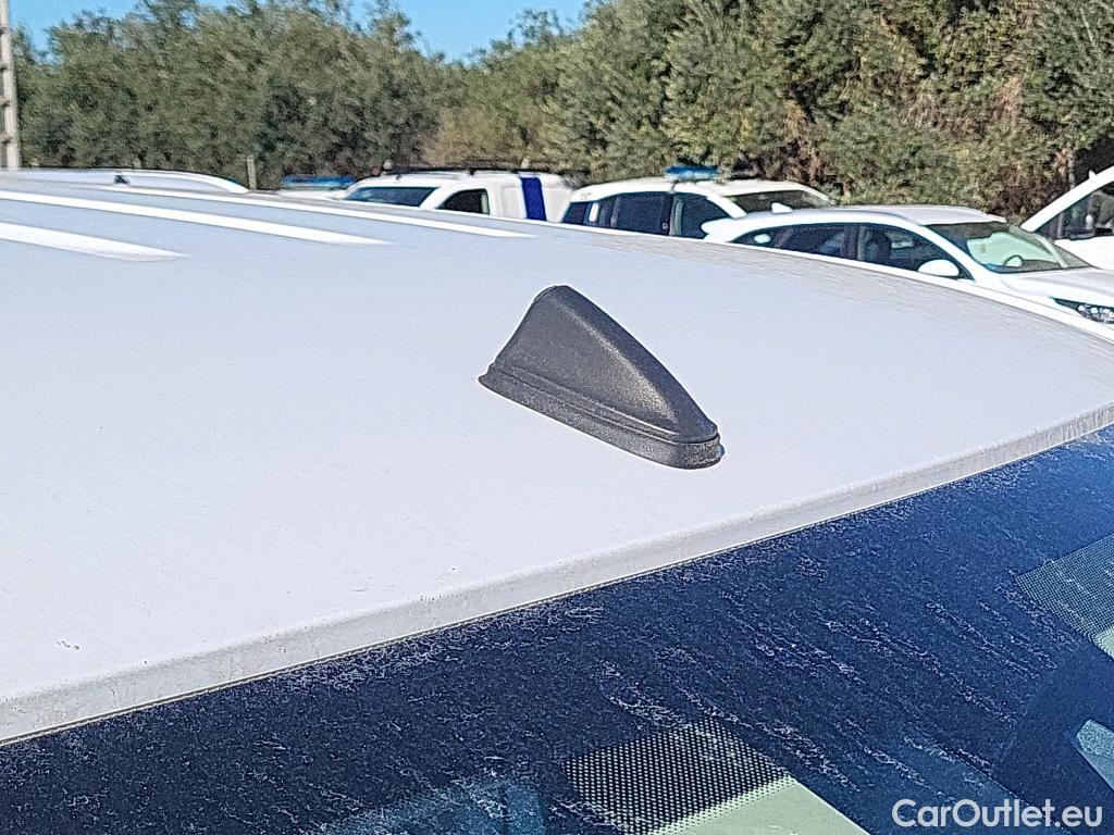  Peugeot  RIFTER PEUGEOT  / 2018 / 5P / combi Active Pack Busin. Standard BlueHDi 73kW #38