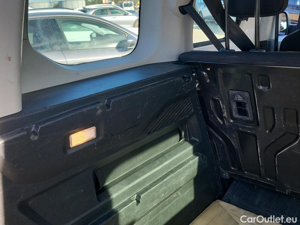  Toyota  Proace TOYOTA  City / 2020 / 4P / combi 1.5D 75kW (100CV) GX L1 #1