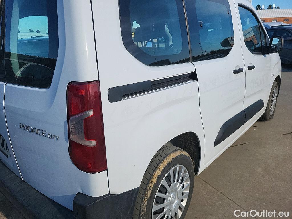  Toyota  Proace TOYOTA  City / 2020 / 4P / combi 1.5D 75kW (100CV) GX L1 #14