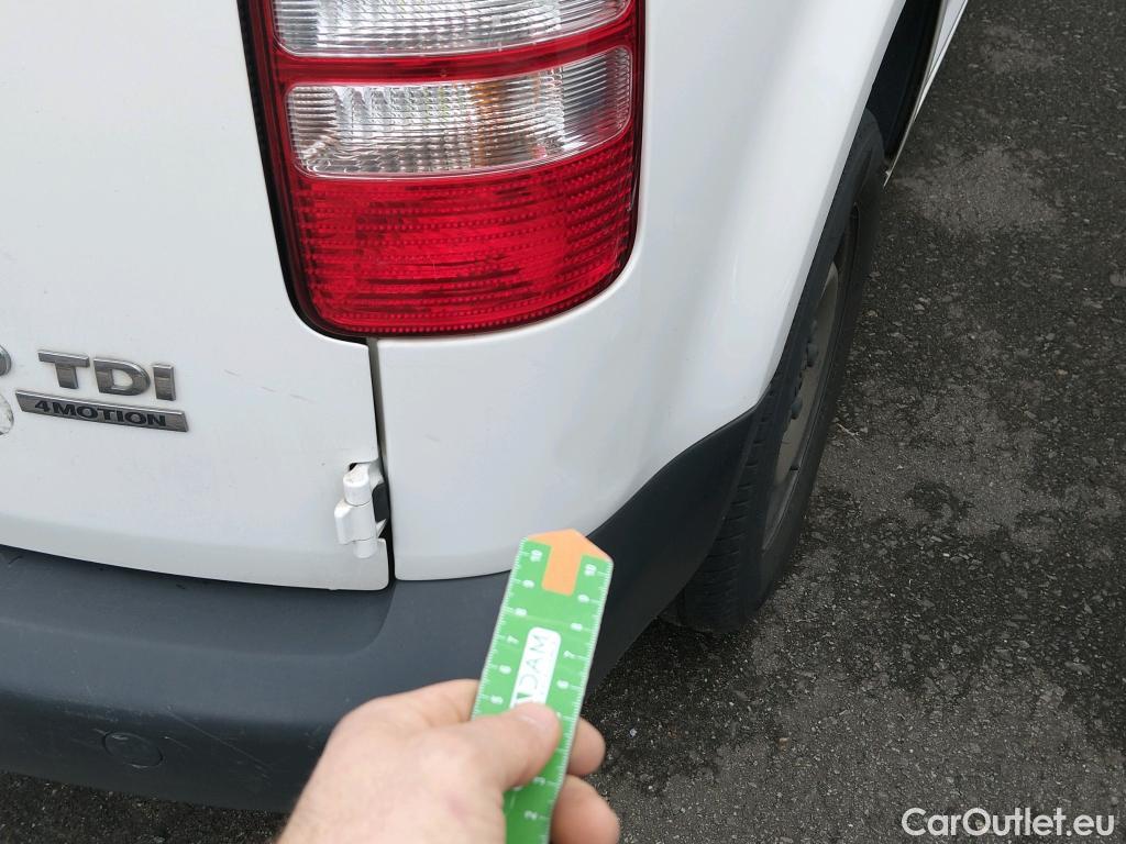  Volkswagen  Caddy VOLKSWAGEN  VU 4p 3G furgón derivado de t Furgón 2.0 TDI 110cv 4motion 4p #41