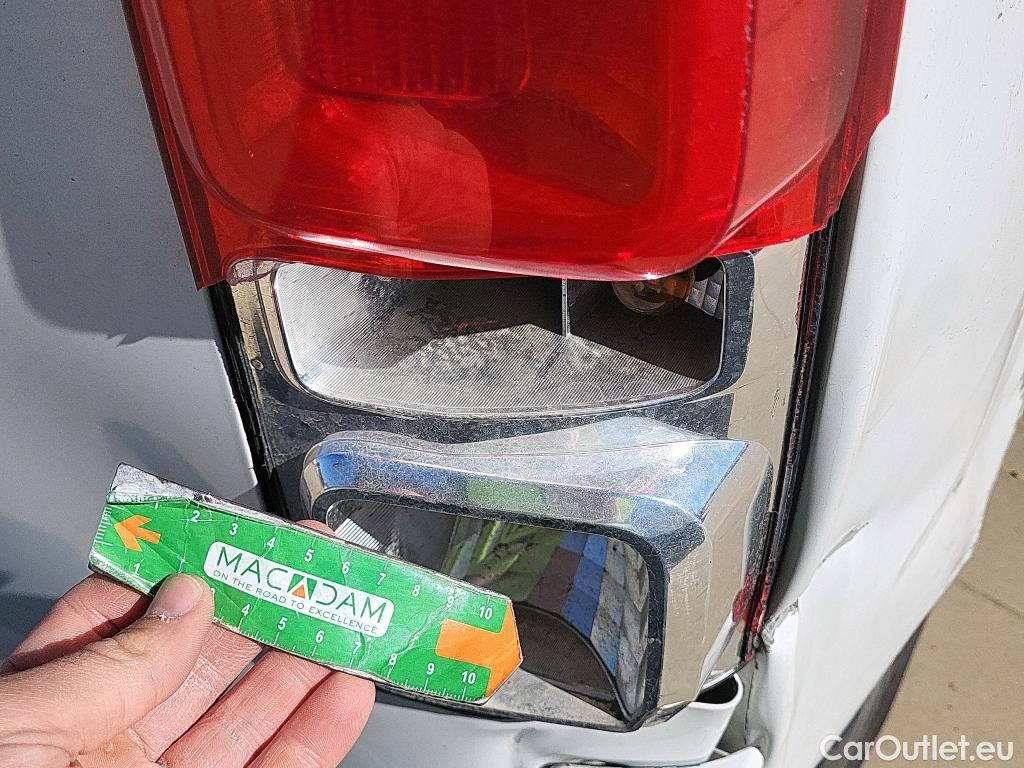  Opel  Vivaro OPEL  / 2019 / 4P / furgón 1.5 Diésel 88kW (120CV) M Std Select #16