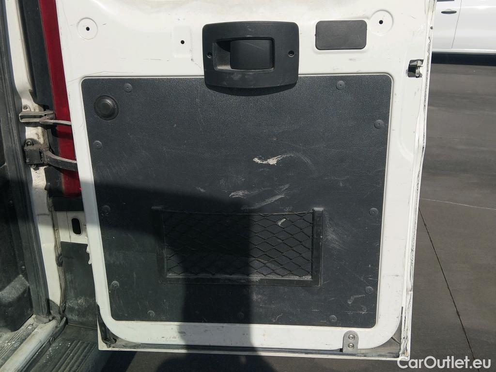  Peugeot  Boxer PEUGEOT  / 2014 / 4P / combi Combi 5/9 Pl 330 L1H1 BlueHDi 88KW (120) #8